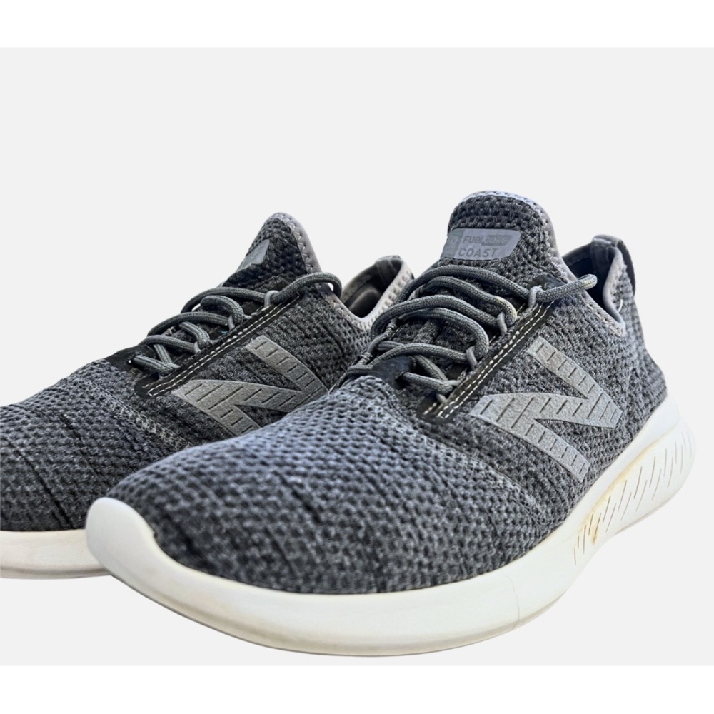 New Balance Men's FuelCore Coast Gray size 8.5